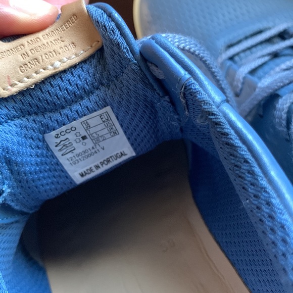 ECCO Women's S-lite leather golf sneaker - Picture 7 of 16